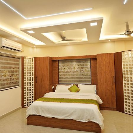 Krishnakripa Premium Residency Hotel Kochi Exterior foto